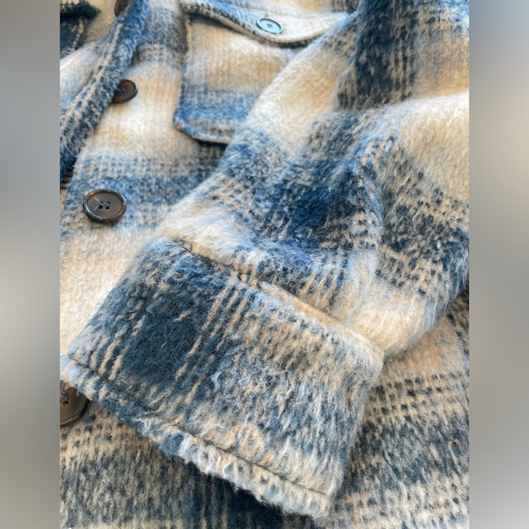 BAGATELLE Collection Plaid Brushed Shacket Womens Small Oversized Fuzzy Blue - Picture 14 of 15